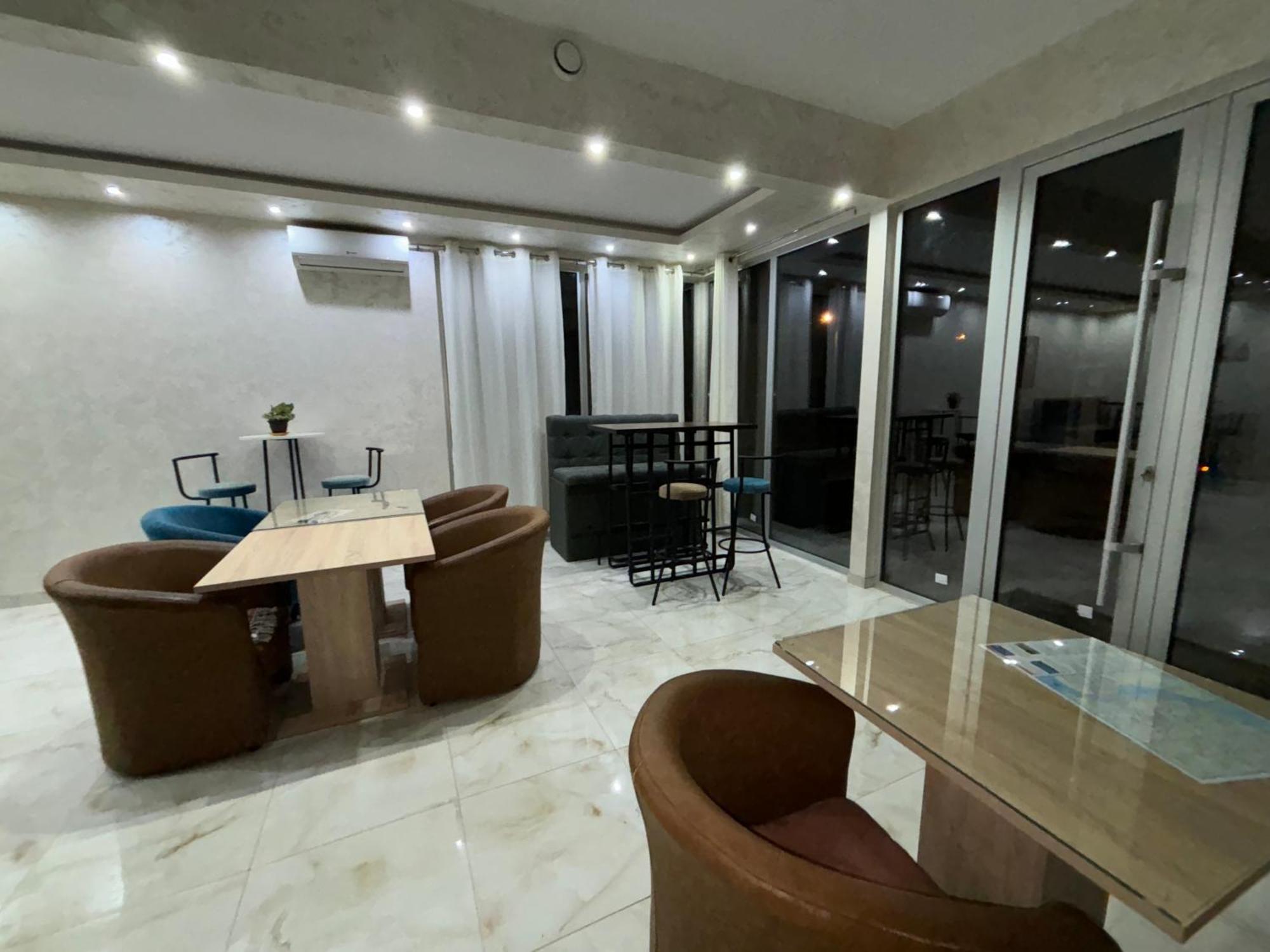 Gas Otel Белград Екстериор снимка